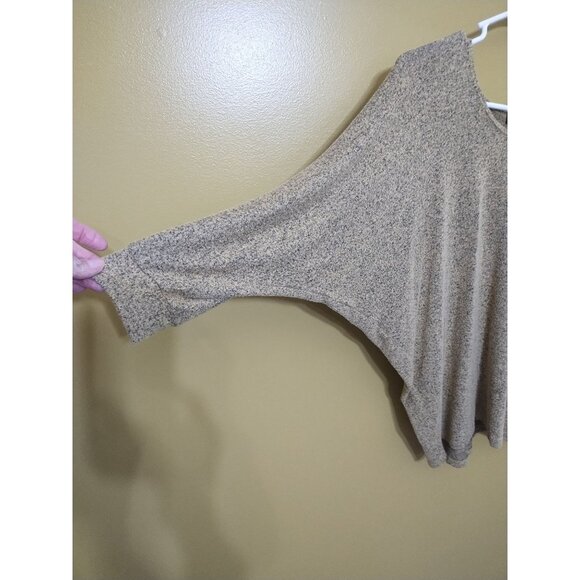 Kim & Cami Lightweight 3/4 Sleeve Dolman Sweater S Camel with Black Specks - Picture 5 of 6